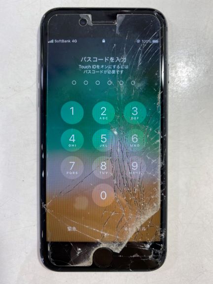 iPhone 8画面修理宮崎