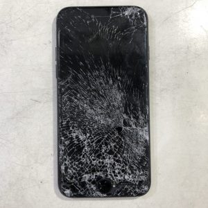 iPhone8液晶修理前